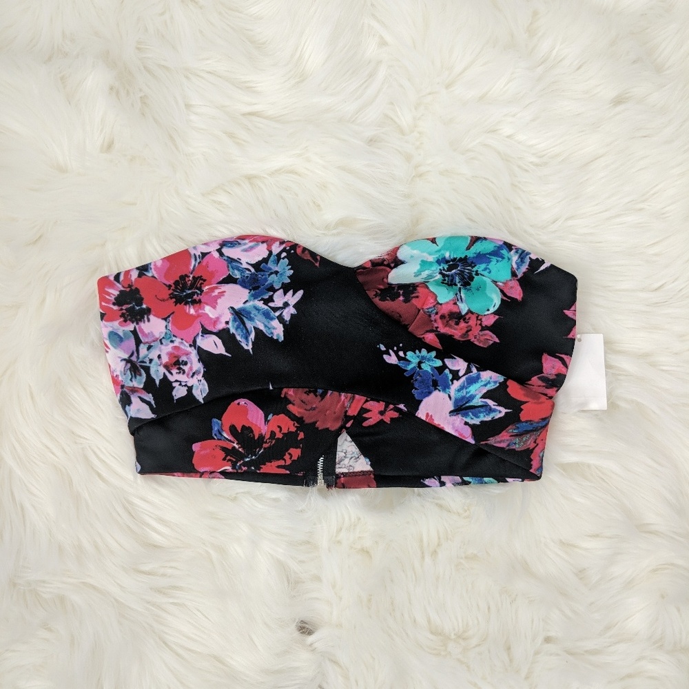 Charlotte Russe Floral Print Crop Top